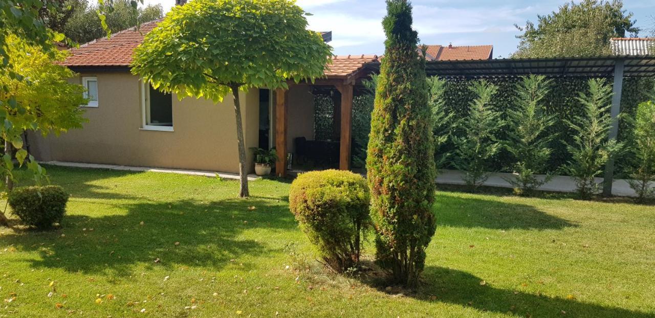 Apartment Lena Никшич Экстерьер фото